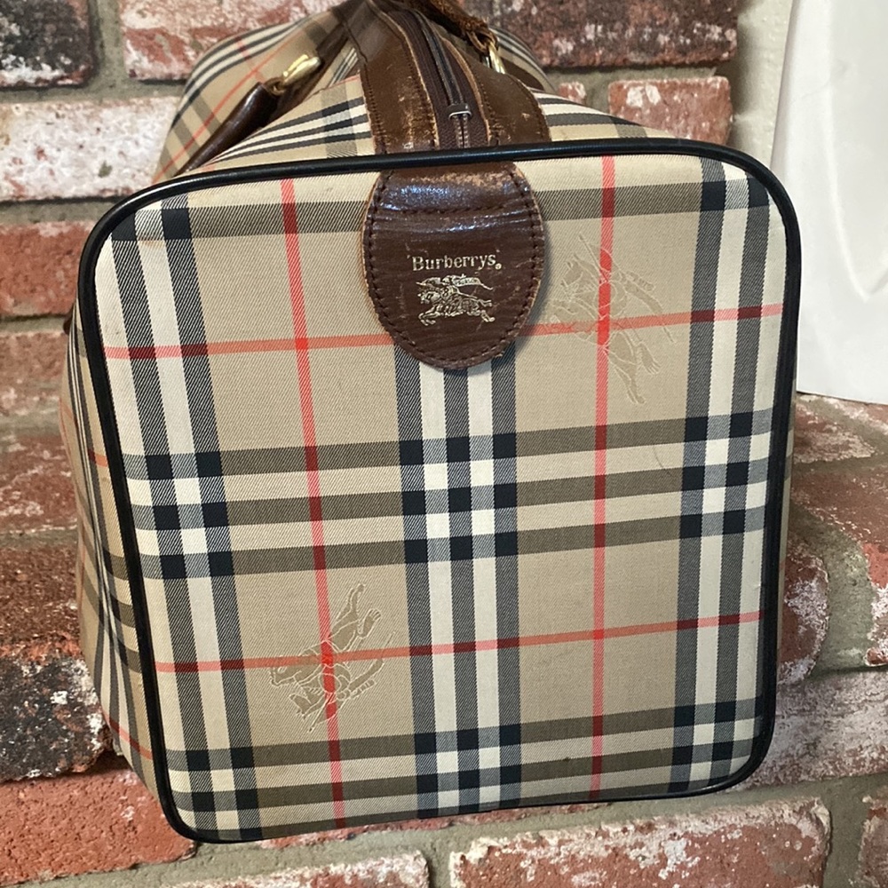 VINTAGE Burberry’s Nova Check Duffle/Travel Bag - Picture 12 of 17